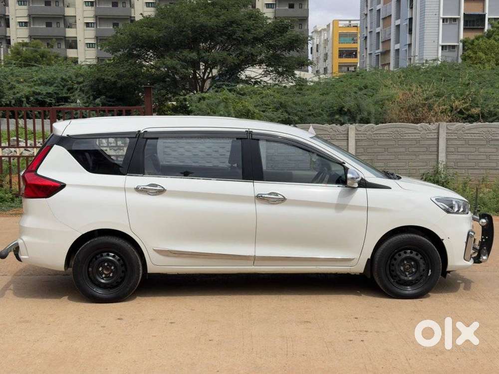 Maruti Suzuki Ertiga Vxi Shvs, 2024, Petrol