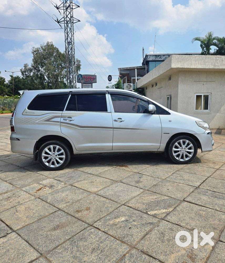 Toyota Innova 2.0 Gx 8 Seater, 2013, Diesel