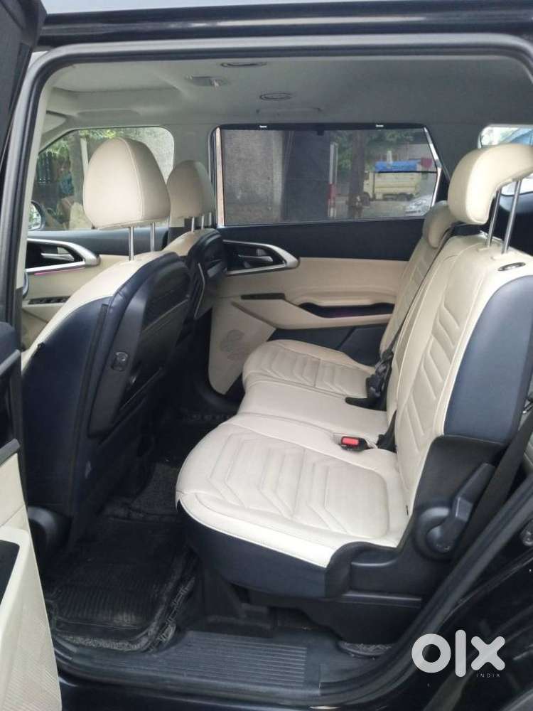 Kia Carens Luxury (o)1.5 Turbo Petrol Dct 7 Str, 2023, Petrol