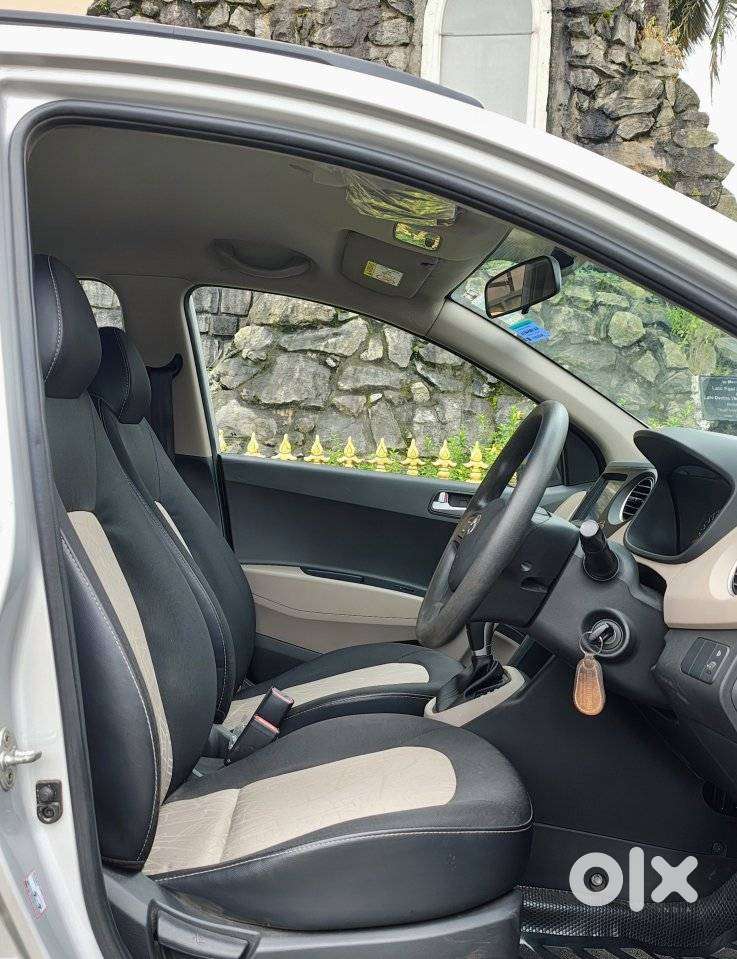 Hyundai Grand I10 1.2 Sportz At, 2017, Petrol