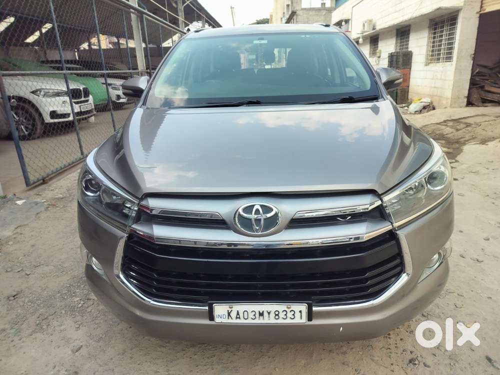 Toyota Innova Crysta 2.4 Vx Mt 8s, 2016, Diesel