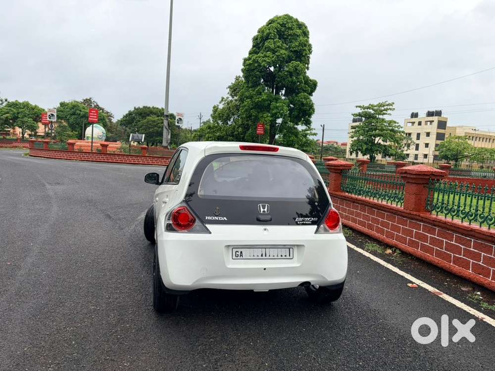 Honda Brio 2013 Petrol Well Maintained