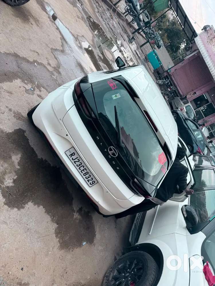 Tata Altroz Dark 2023 Petrol Automatic