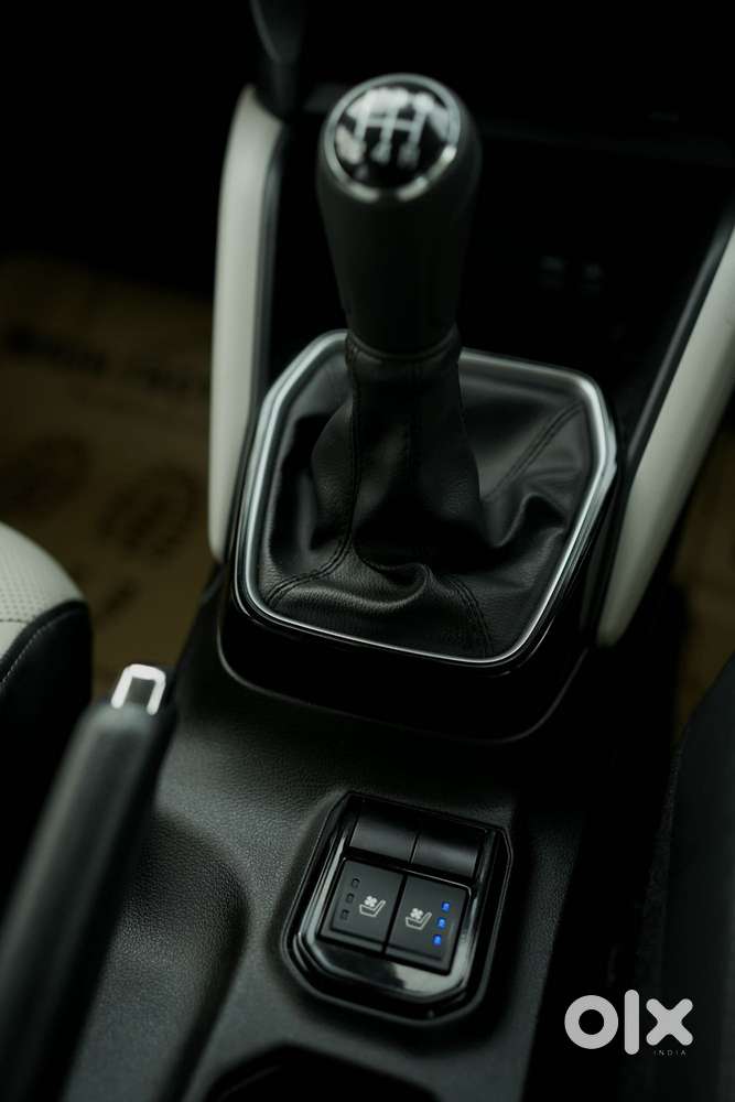 Maruti Suzuki Victoris Zxi Plus (o) Petrol Manual, 2025, Petrol