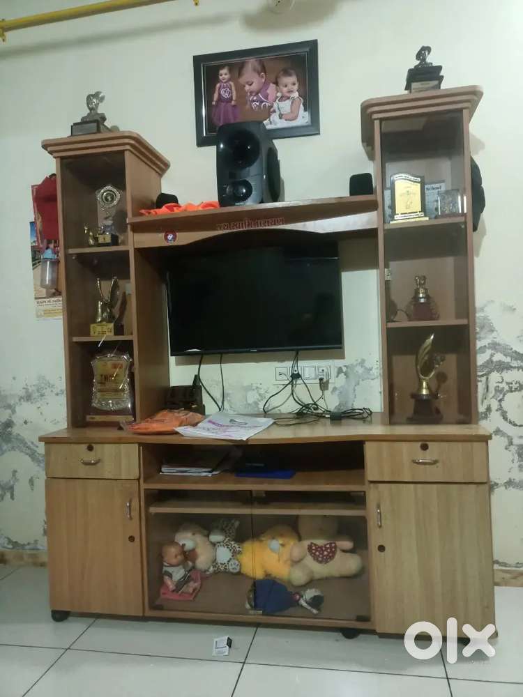 Olx deals tv furniture