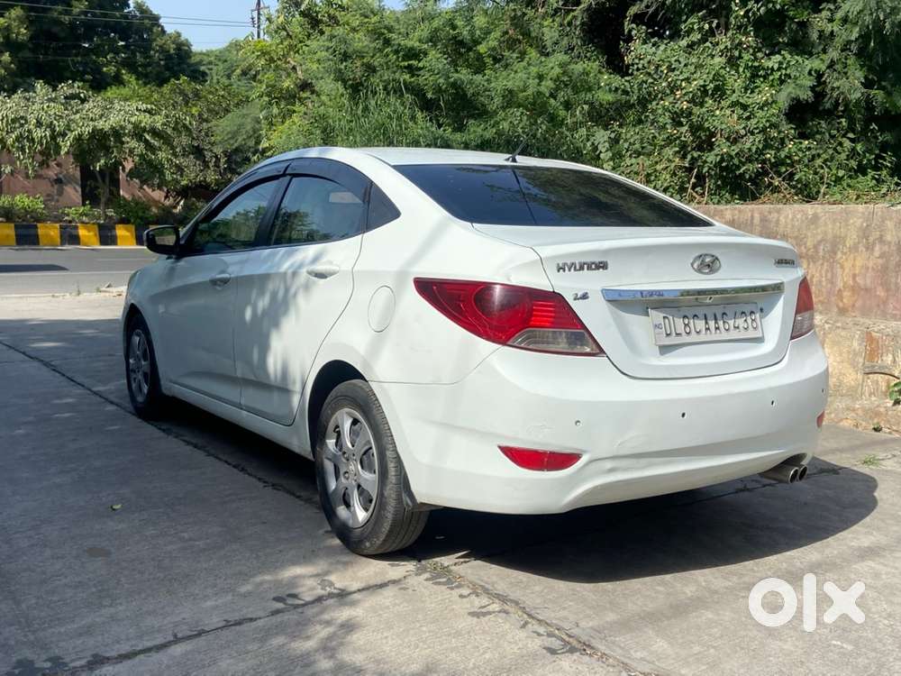 Hyundai Fluidic Verna 2012 Petrol Well Maintained