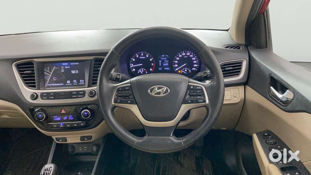Hyundai Verna 1.6 Sx (o) Vtvt, 2019, Petrol