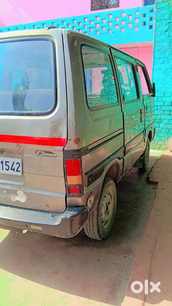 Maruti Suzuki Omni With Chalu Candesan