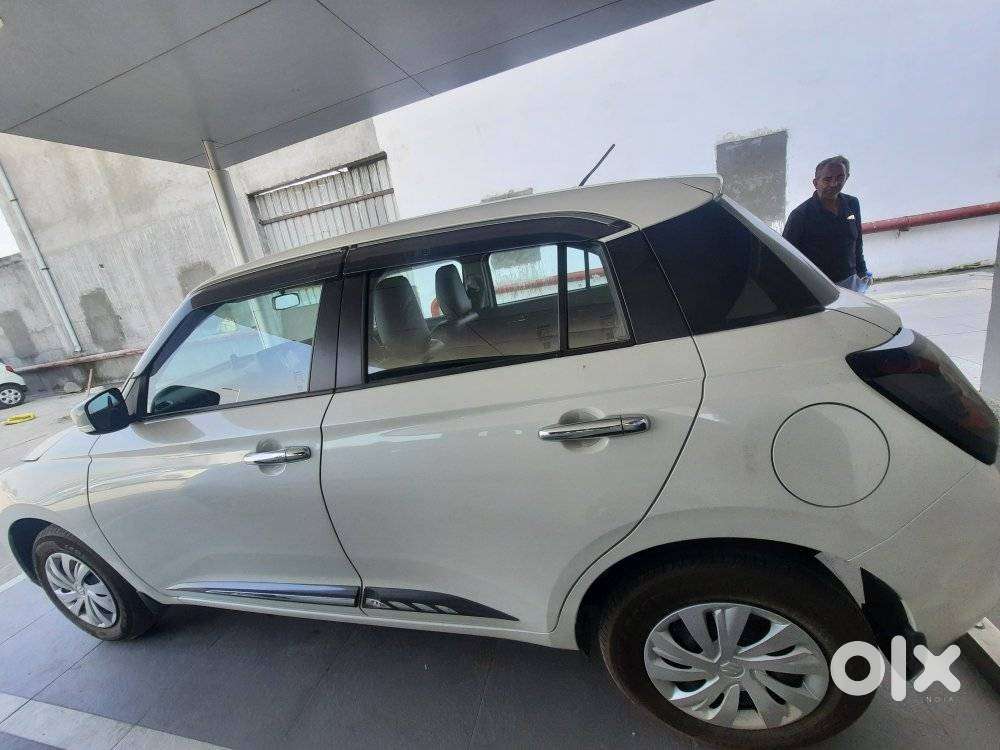 Maruti Suzuki Swift Vxi + Manual, 2026, Petrol