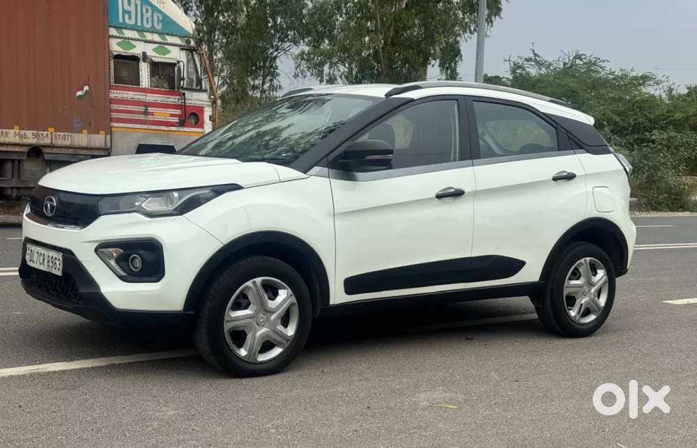 Tata Nexon 1.5 Revotorq Xm (s), 2021, Diesel