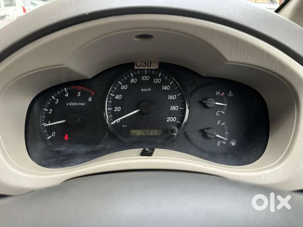 Toyota Innova Gx - 1st Owner
- Diesal - 8 Seater