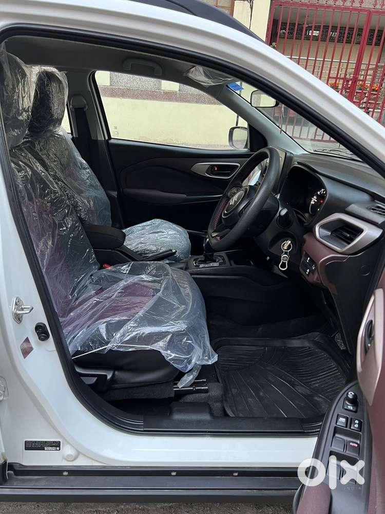 Maruti Suzuki Fronx Delta Plus 1.2 Ags, 2024, Petrol