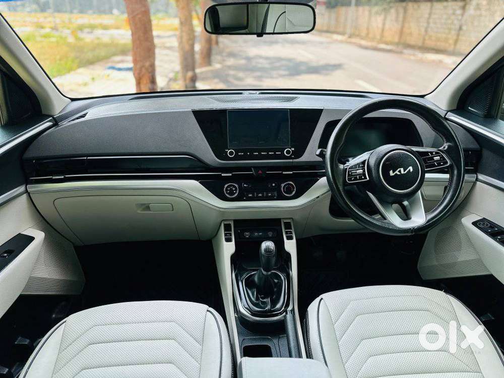 Kia Carens 1.4 Premium 7 Str, 2022, Diesel
