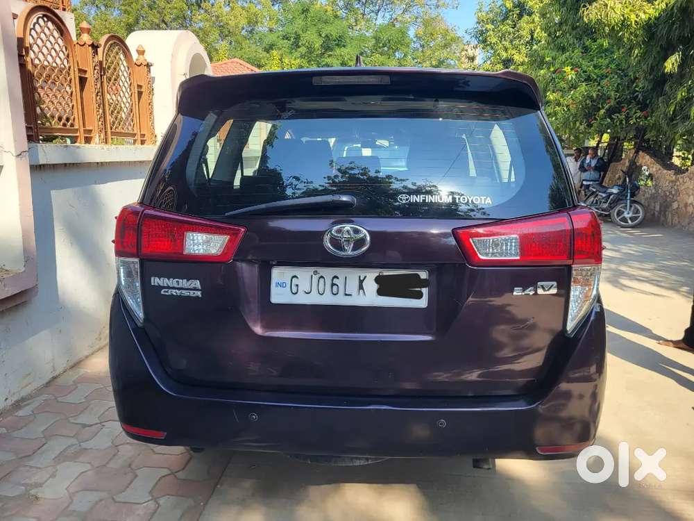 Innova Crysta Forst Owner 2.8 Vx