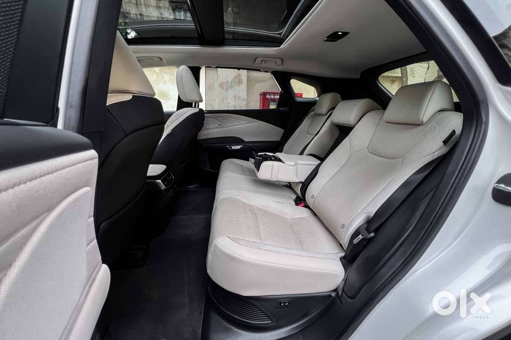 Lexus Rx, 2025, Petrol