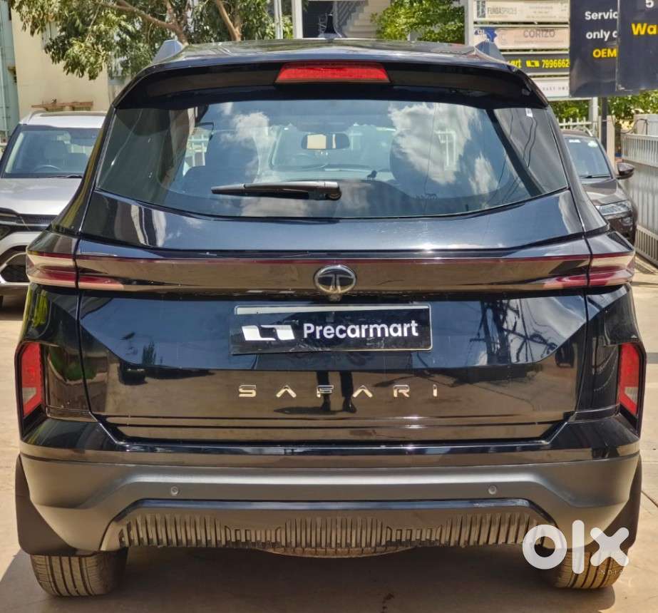 Tata Safari Pure Plus S Dark Edition At, 2024, Diesel