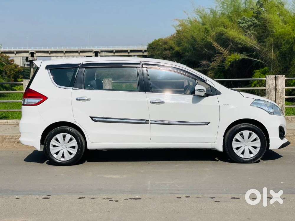 Maruti Suzuki Ertiga Vxi (o) Cng, 2017, Cng & Hybrids