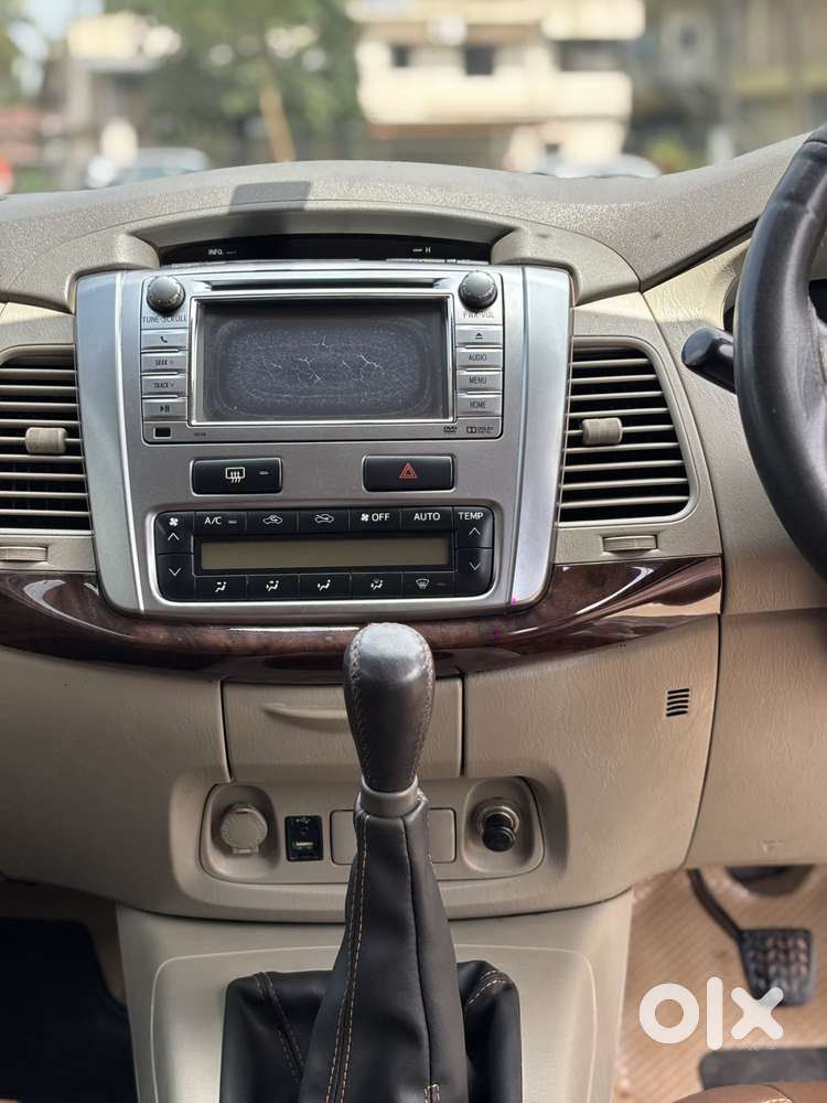 Toyota Innova 2.5 Vx (diesel) 8 Seater, 2014, Diesel