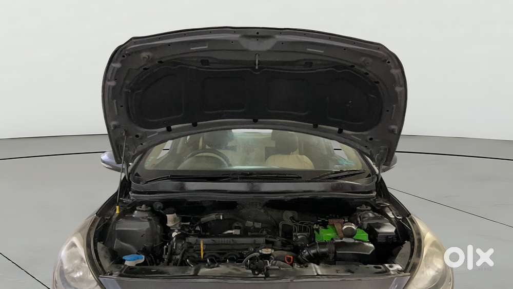 Hyundai Verna Fluidic 1.6 Vtvt Sx Automatic, 2014, Petrol