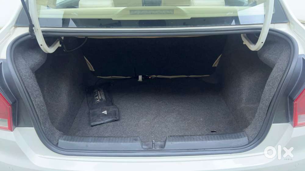 Volkswagen Ameo 1.5 Tdi Highline Plus At, 2017, Diesel