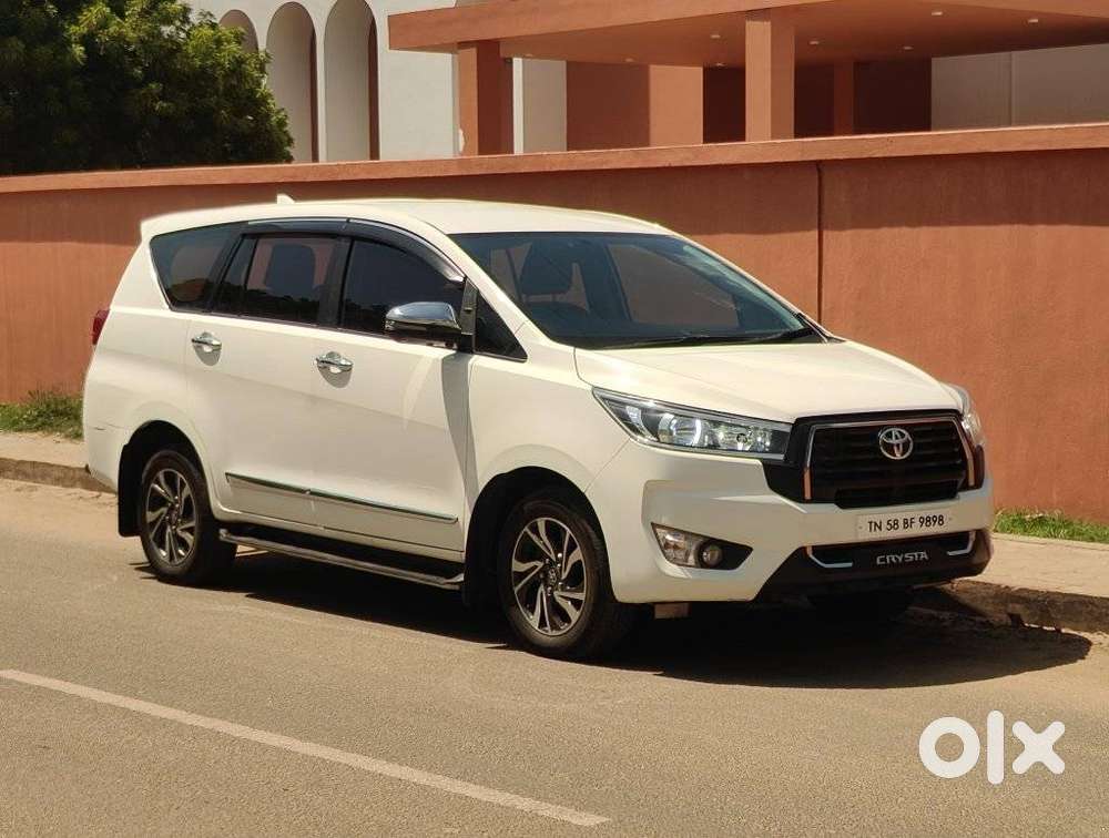 Toyota Innova Crysta 2.4 G Mt, 2022, Diesel