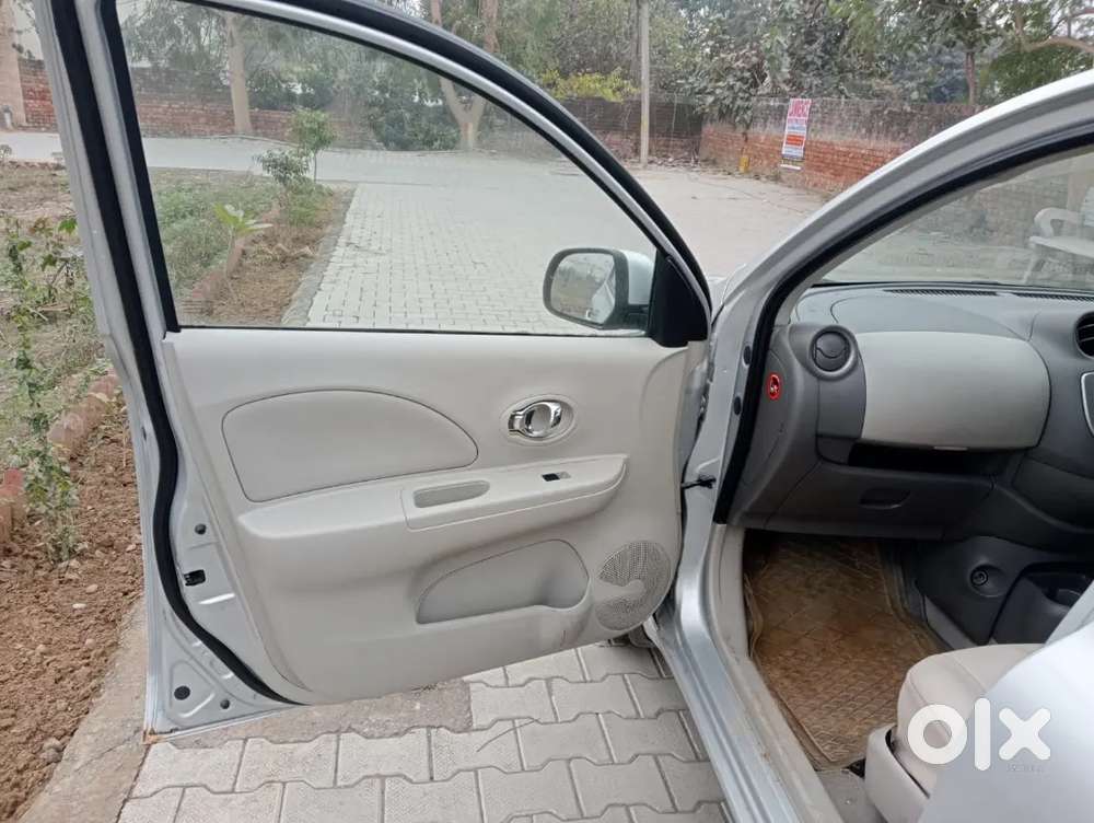 Nissan Patrol 2012