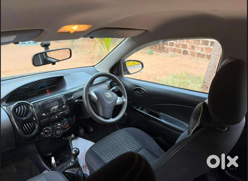 Toyota Etios Cross 2016 Diesel 86000 Km Driven