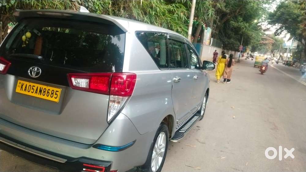 Toyota Innova Crysta 2024