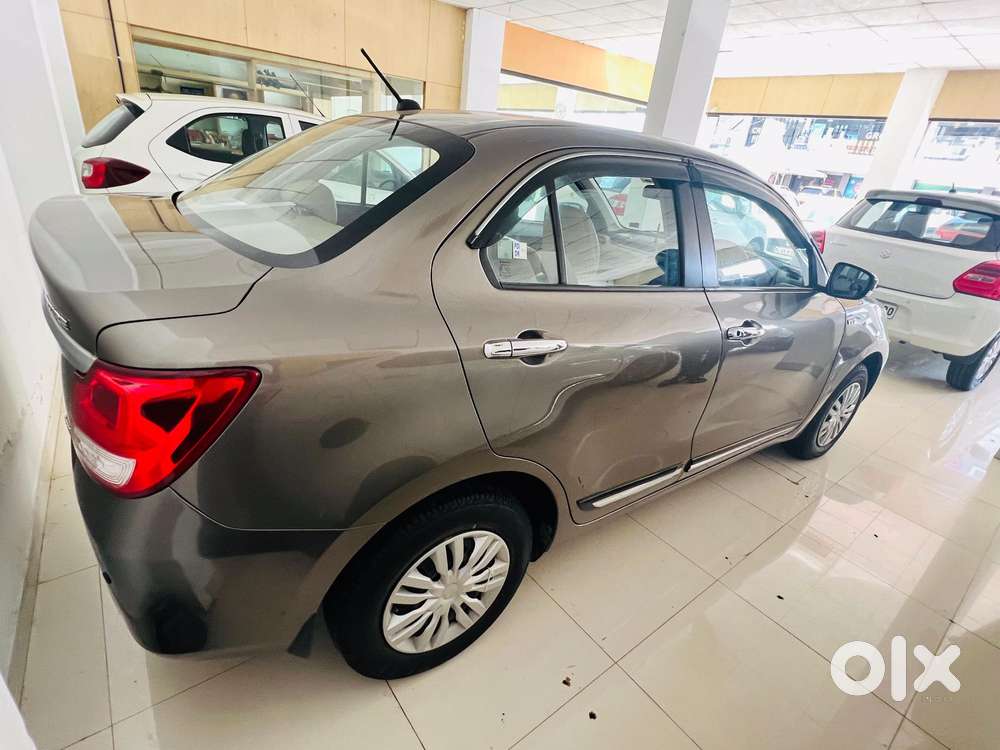 Maruti Suzuki Dzire 1.2 Vxi, 2018, Petrol