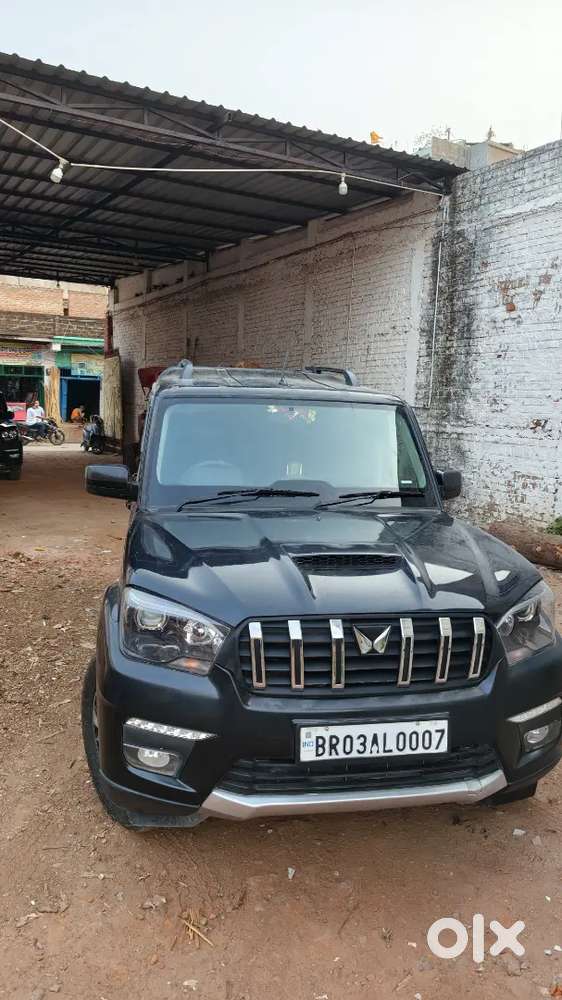 Mahindra Scorpio Classic 2023 Diesel 47000 Km Driven