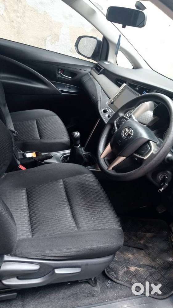 Toyota Innova Crysta Touring Sport 2.7 Mt, 2022, Petrol