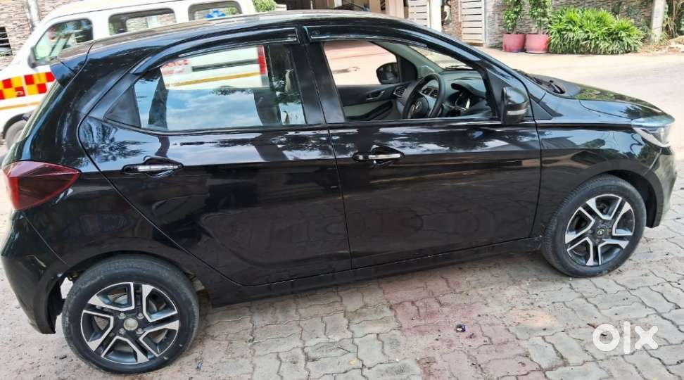 Tata Tiago 1.2 Revotron Xz Plus, 2022, Petrol
