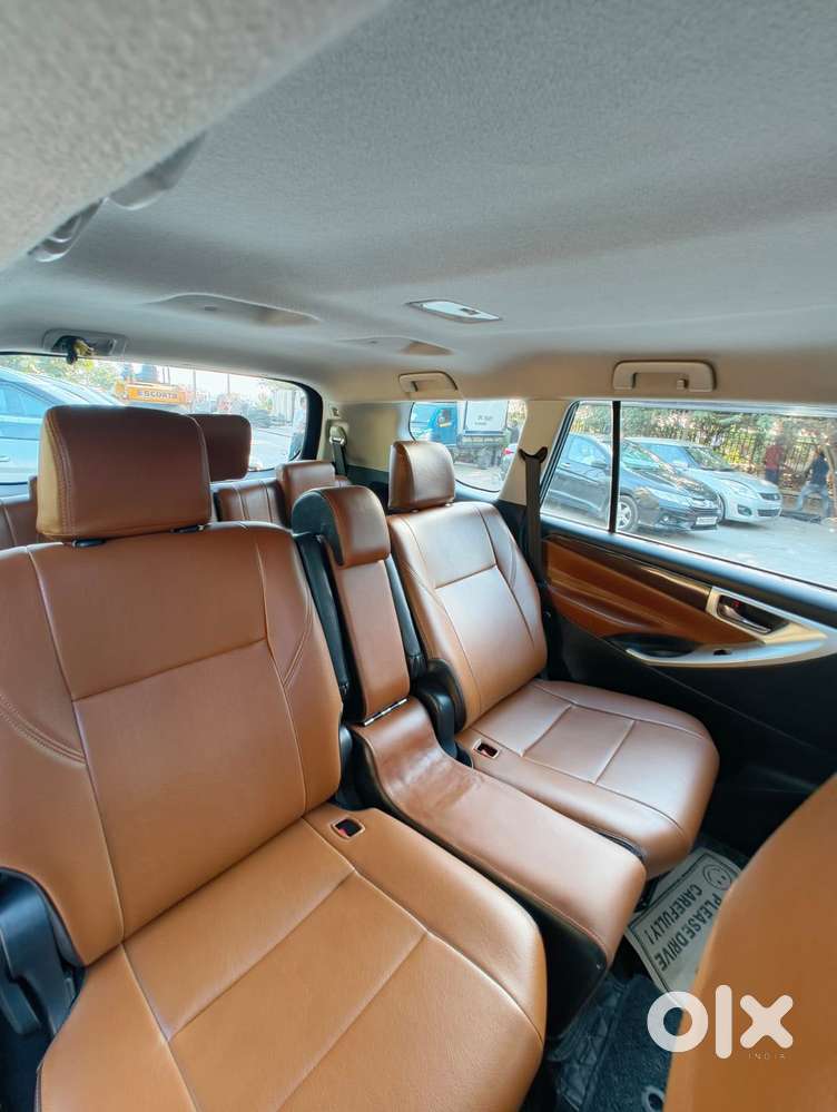 Toyota Innova Crysta 2.4 Gx Limited Edition 8 Str, 2021, Diesel