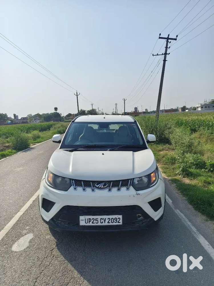 Mahindra Kuv Disel Fst Owner 2020 Modal All Papers New Condition.