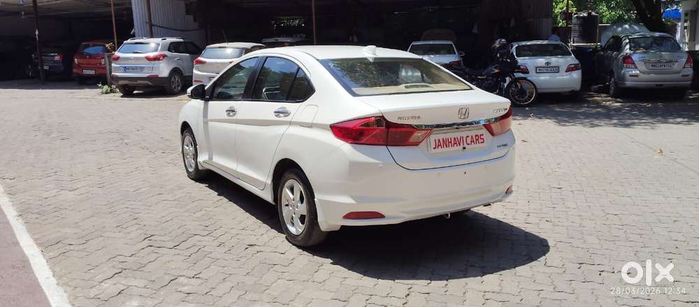Honda City 2014-2015 V At, 2015, Petrol