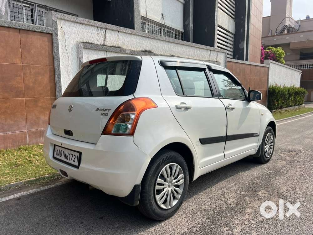 Maruti Suzuki Swift 2011 Petrol 100000 Km Driven
