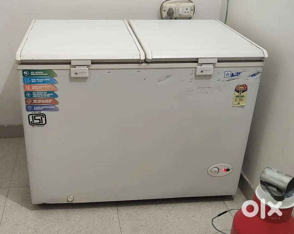 D Fridge new 10 month old