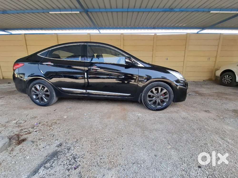 Hyundai Fluidic Verna 2014 Petrol 100500 Km Driven