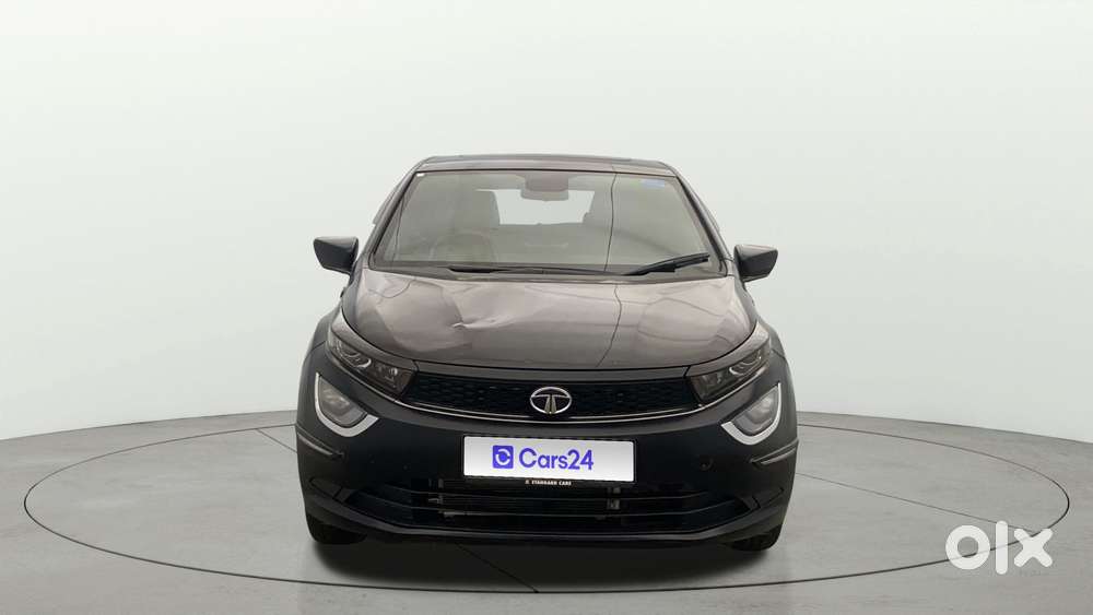 Tata Altroz Xz Plus I-turbo (s) Dark Edition, 2023, Petrol