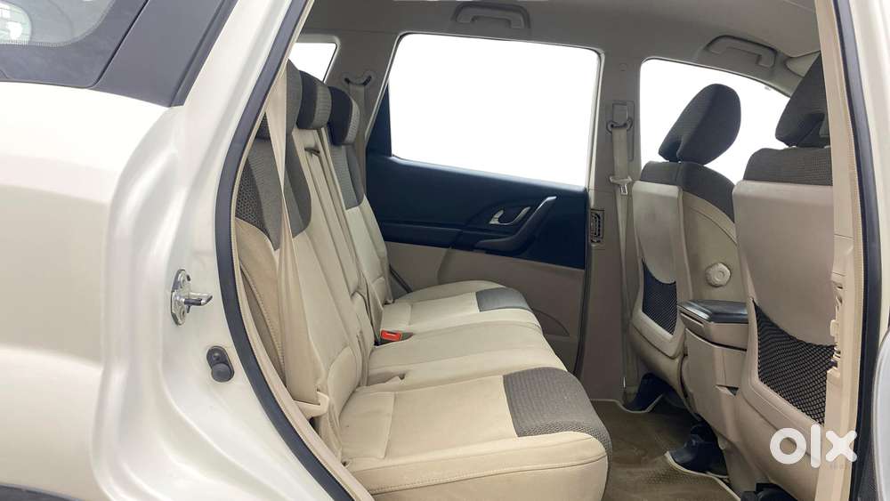 Mahindra Xuv500 W6 2wd, 2015, Diesel