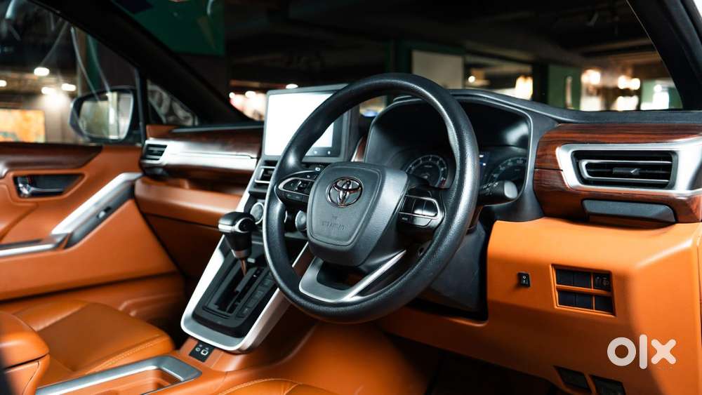 Toyota Innova Hycross 2.0 Gx 7 Str, 2025, Petrol