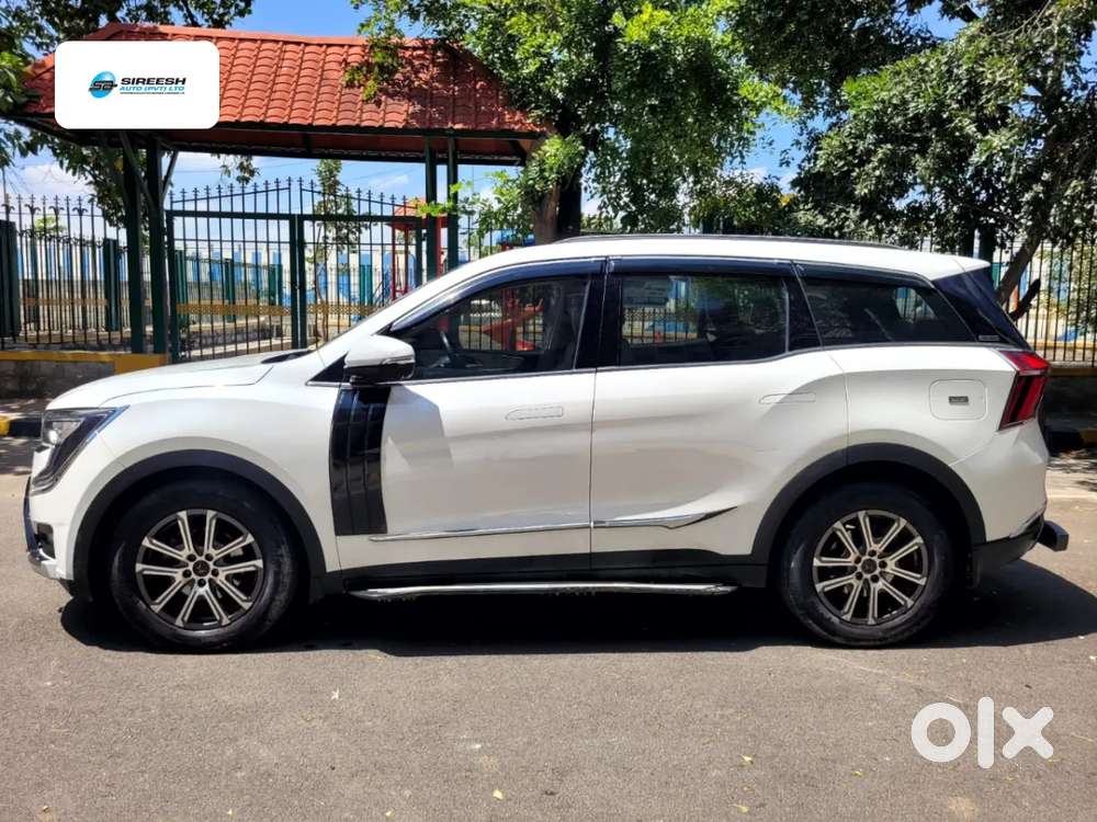 Mahindra Xuv700 2.2 Ax 7 Diesel At Luxury Pack Str Awd, 2024, Diesel