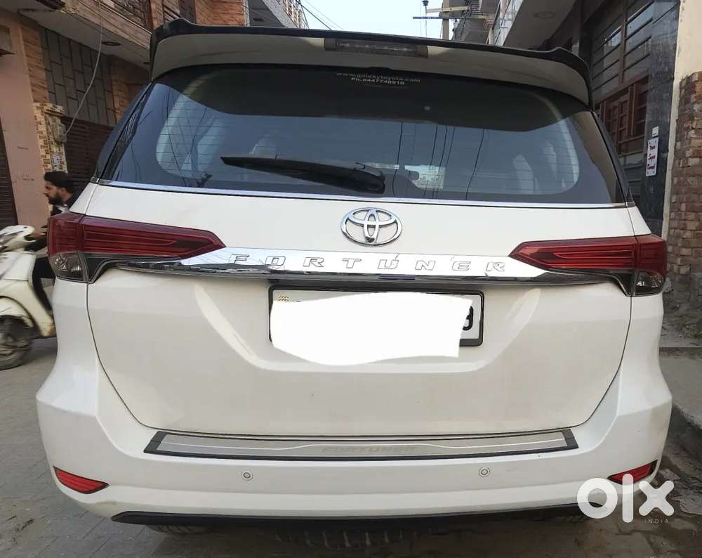 Toyota Fortuner Diesel 2018 4×2 Auto