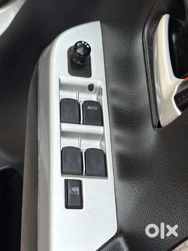 Maruti Suzuki Wagon R 1.2 Vxi, 2013, Petrol