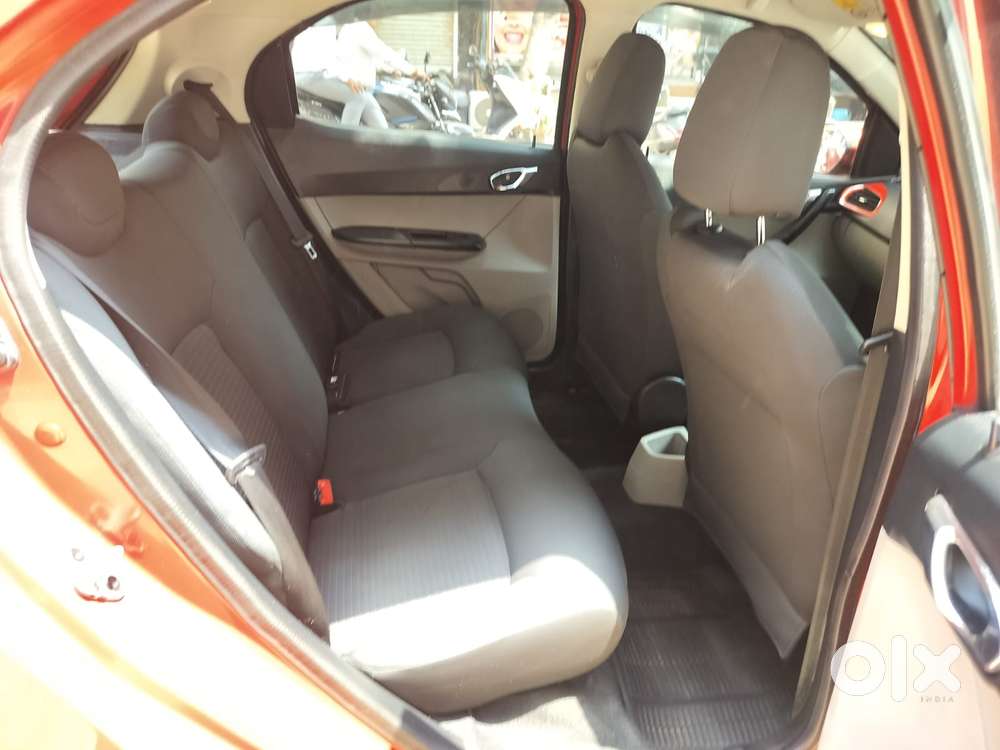 Tata Tiago 1.2 Revotron Xza, 2018, Petrol