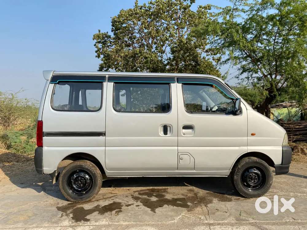 Maruti Suzuki Eeco 2013