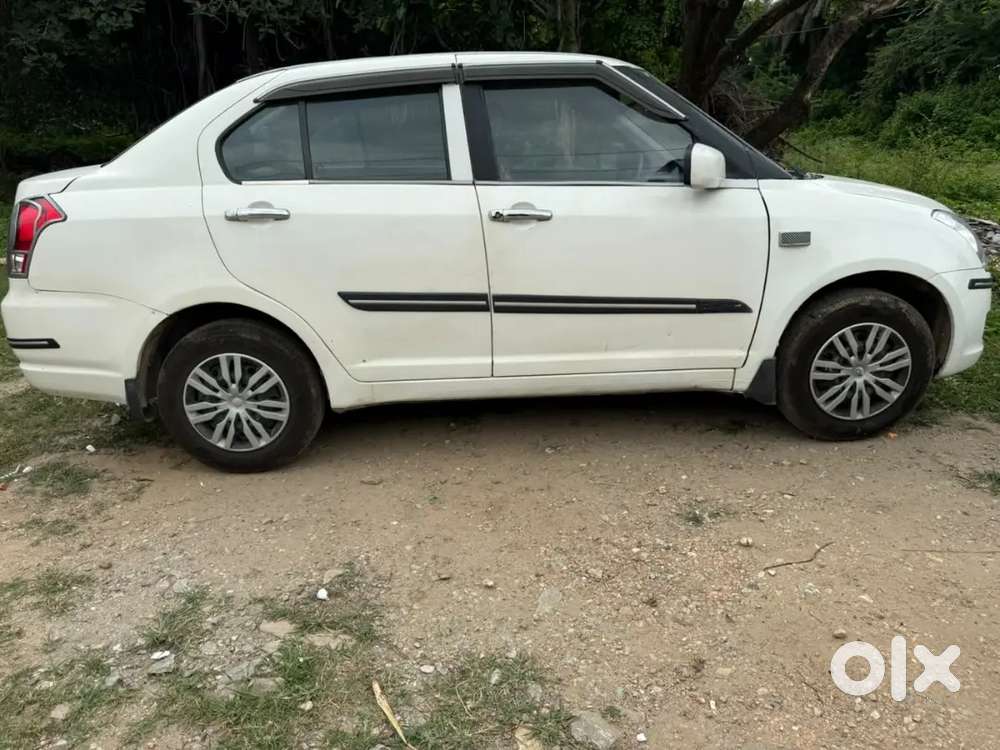 Maruti Suzuki Dzire Tour 2016