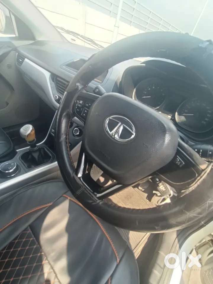 Tata Nexon 1.2 Revotron Xz, 2018, Petrol