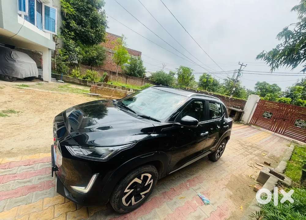 Nissan Magnite Turbo 2024 Petrol Well Maintained