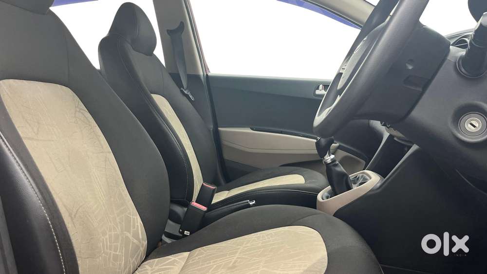 Hyundai Grand I10 Sportz 1.2 Kappa Vtvt, 2016, Petrol